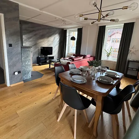 Epoka Apartamento Entrelagos